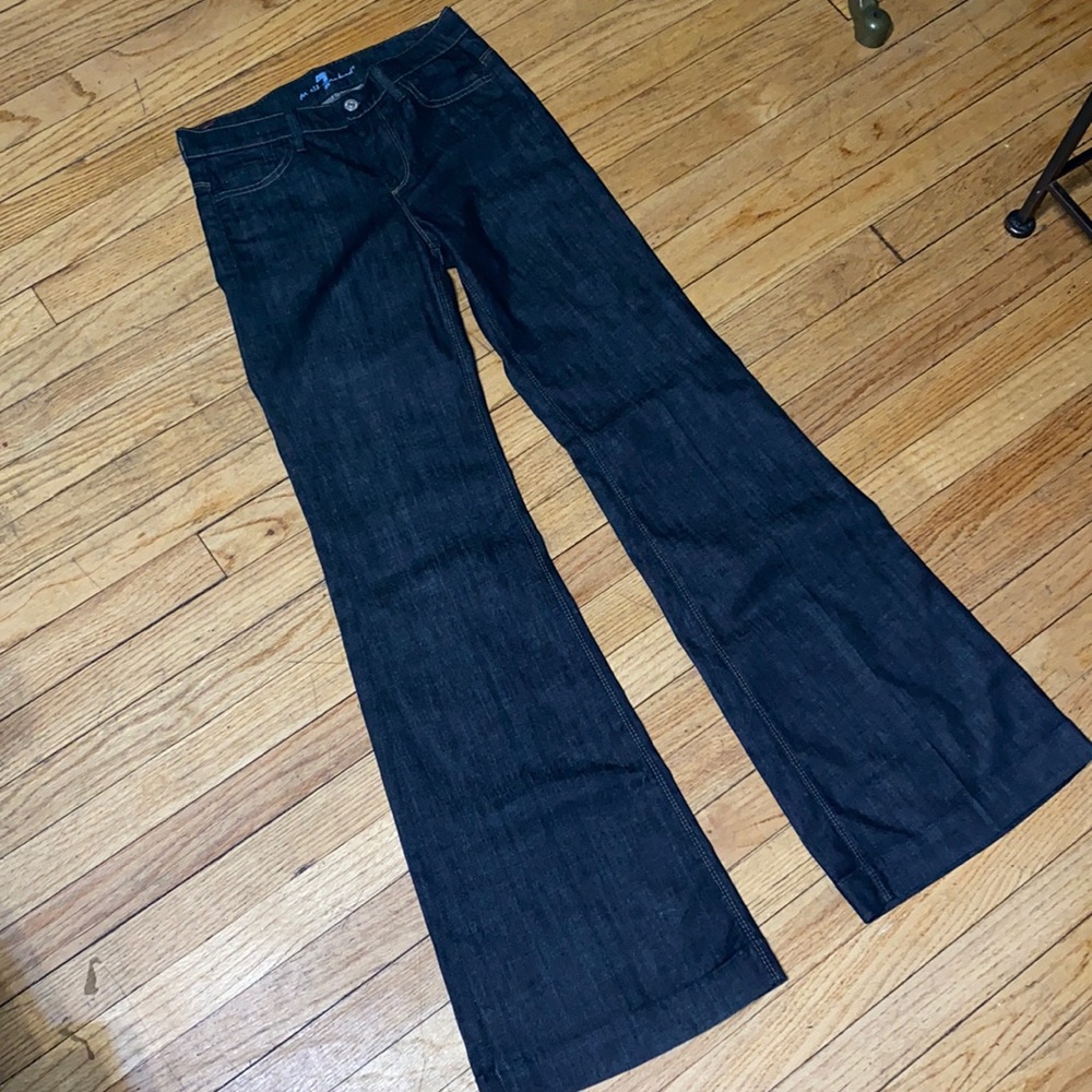 Seven Jeans